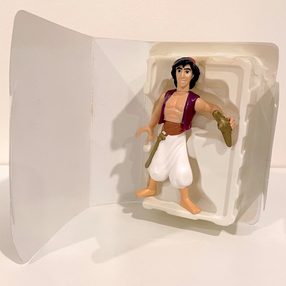 MCDONALDS Disney VHS Happy Meal Toys Figures (1995) - Picture 8 of 10